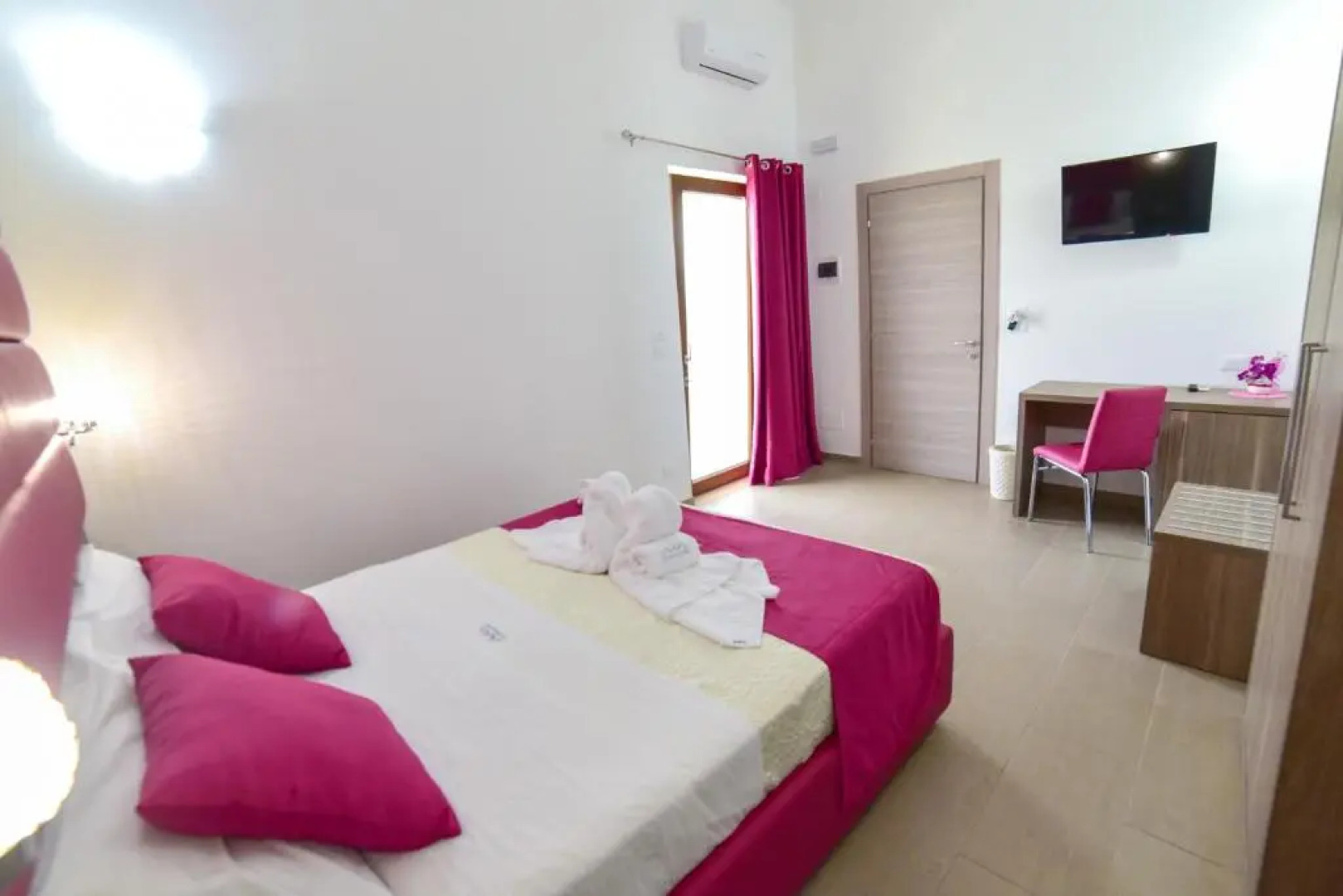 La Palazzina Bed & Breakfast