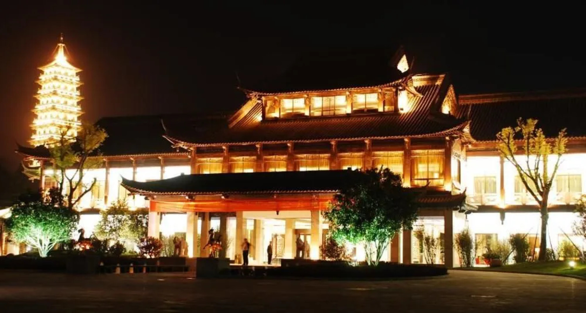 Hentique Huijin Resort Hotel