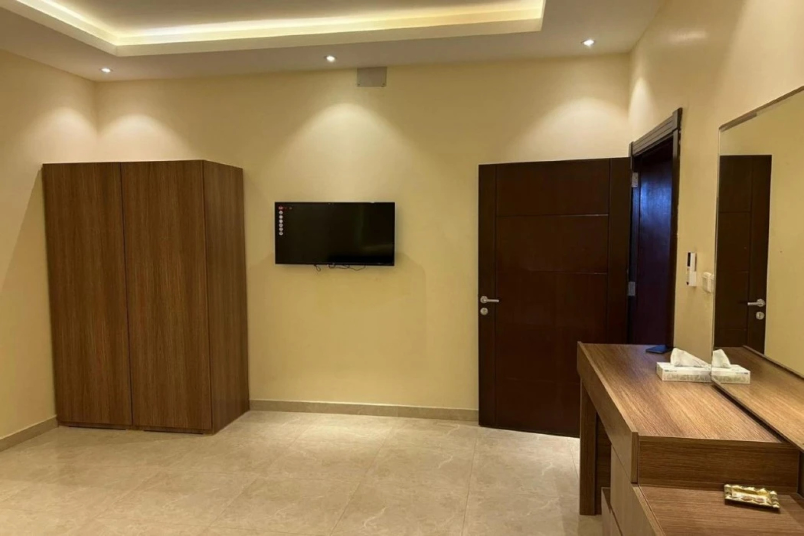 OYO 637 Home Jood Apartments