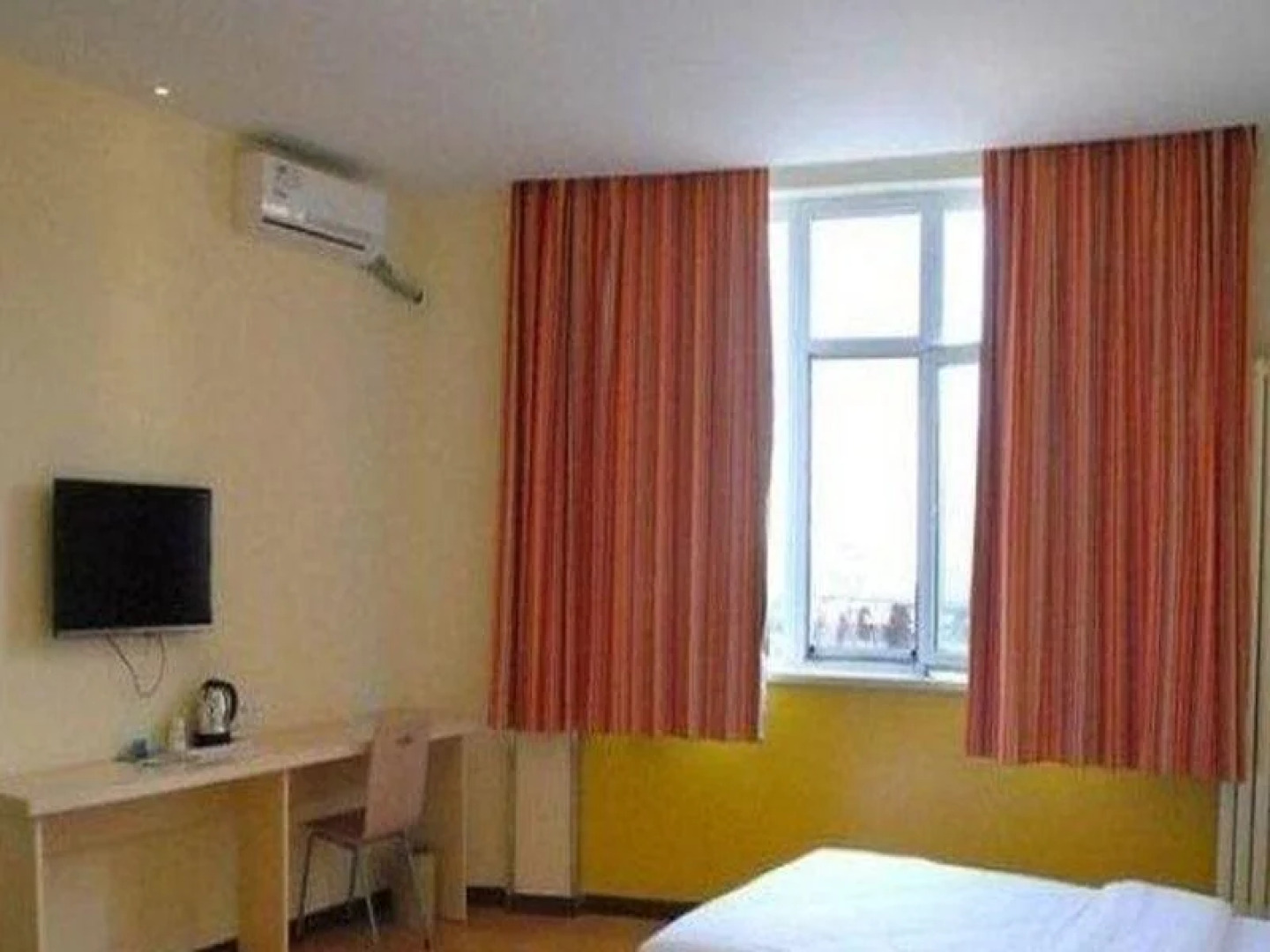 7Days Inn Heze Huanghe Road