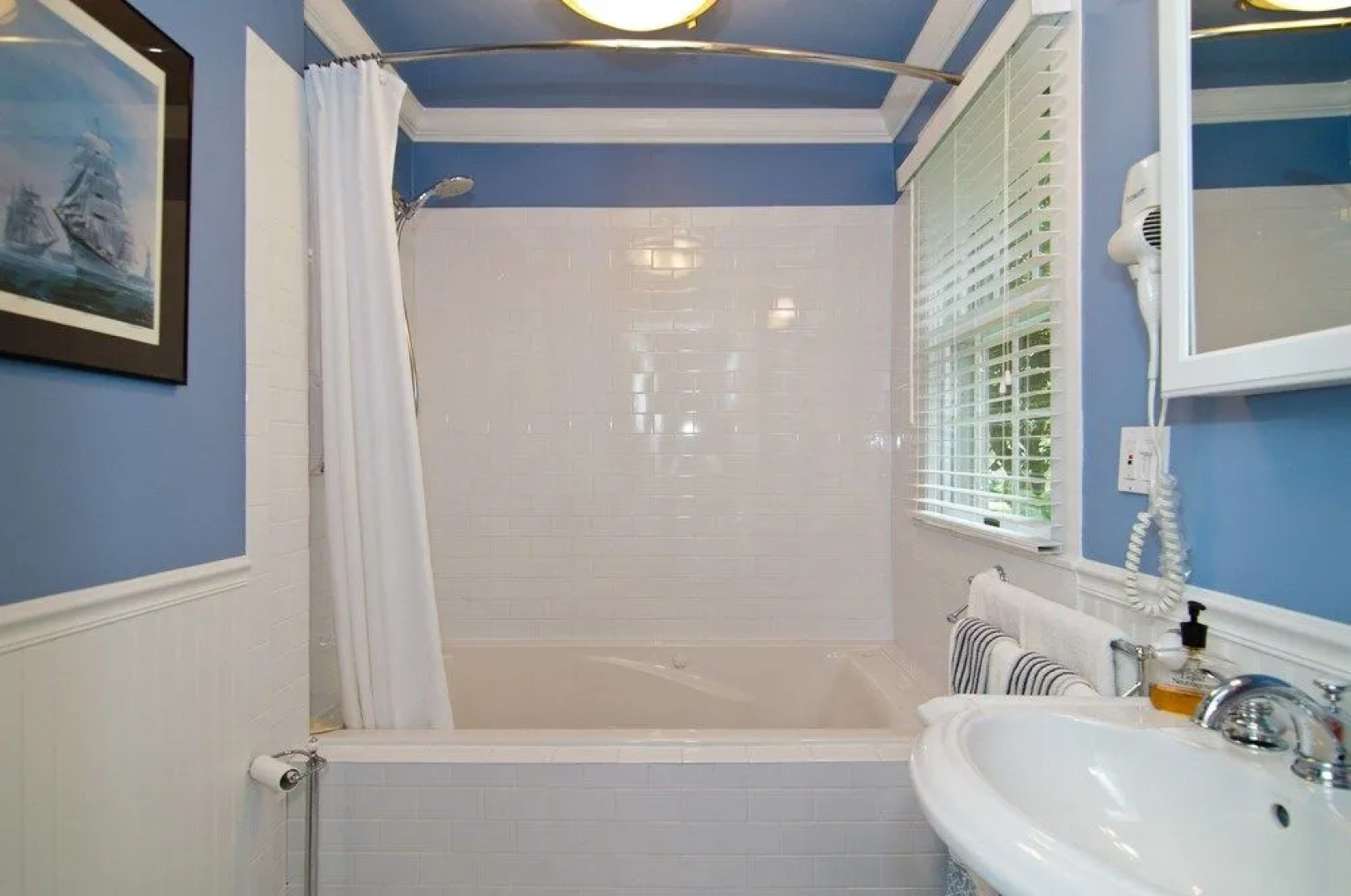 Shorecrest Bed and Breakfast