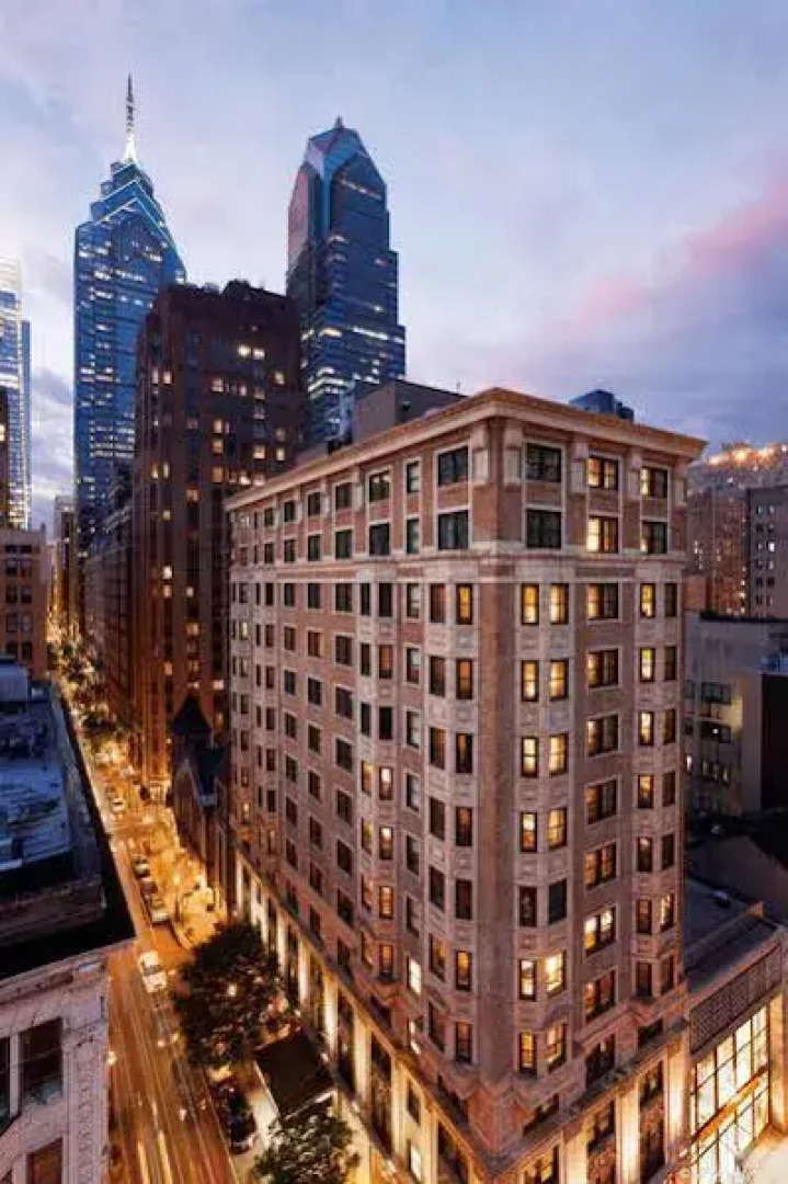 Latham Hotel - Downtown