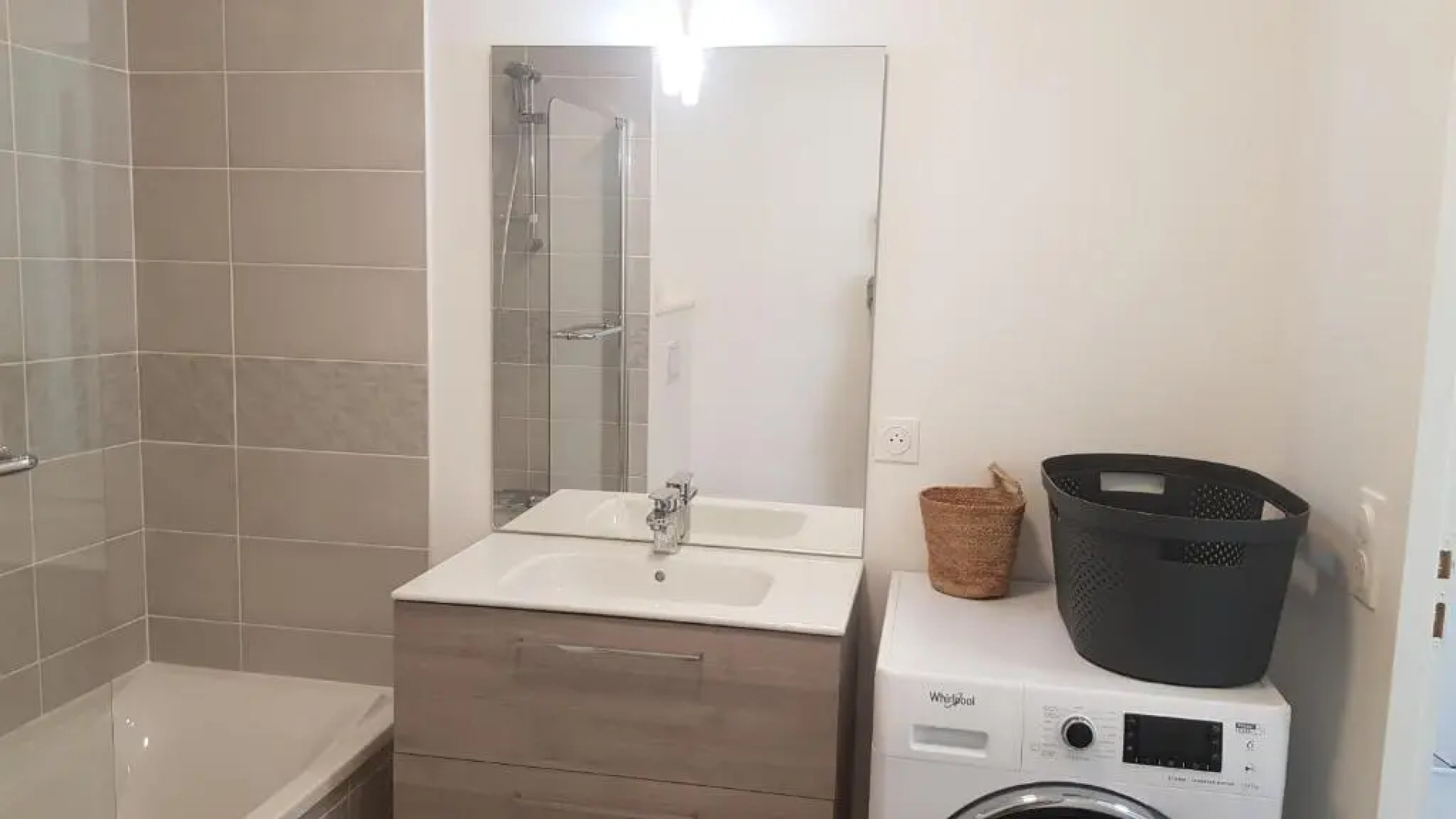 T2 à 5min de Thonon et Evian avec terrasse et jardin à 100m du lac