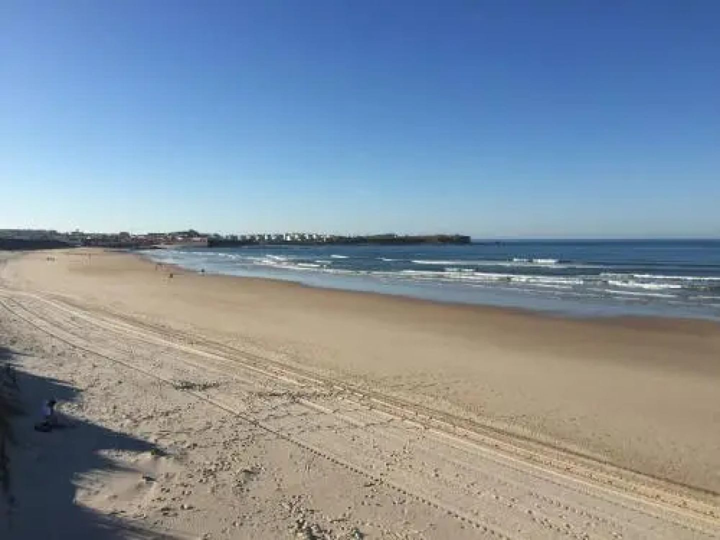 Sun & Wave Apartment