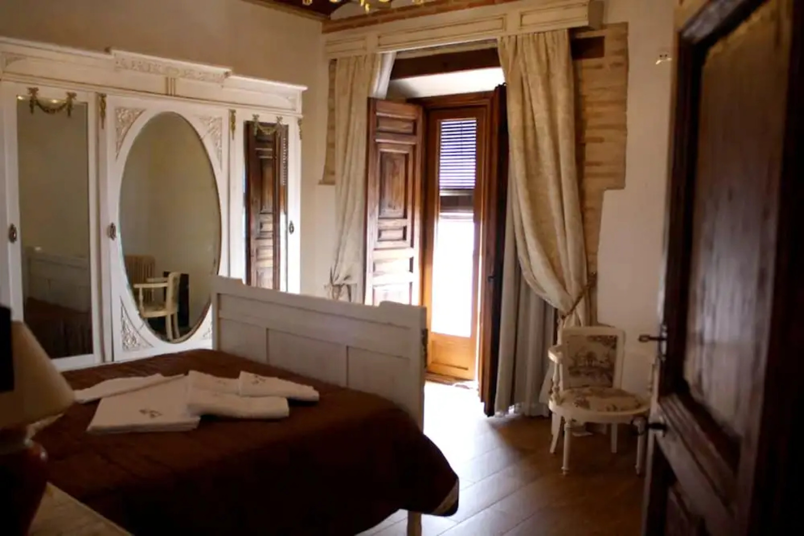 House With 5 Bedrooms in Almagro, With Shared Pool, Balcony and Wifi