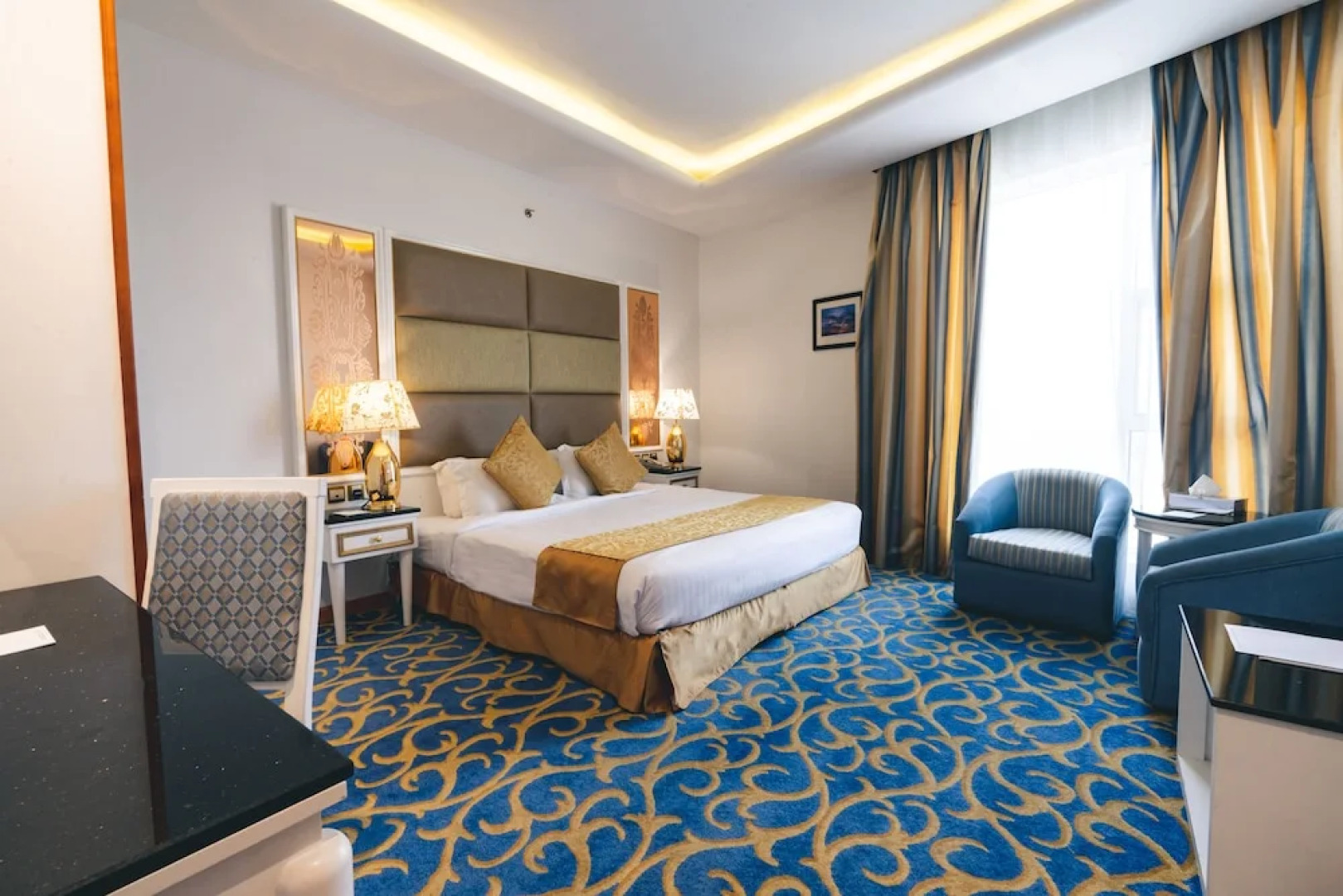 Platinum Alkhamseen Serviced Apartments