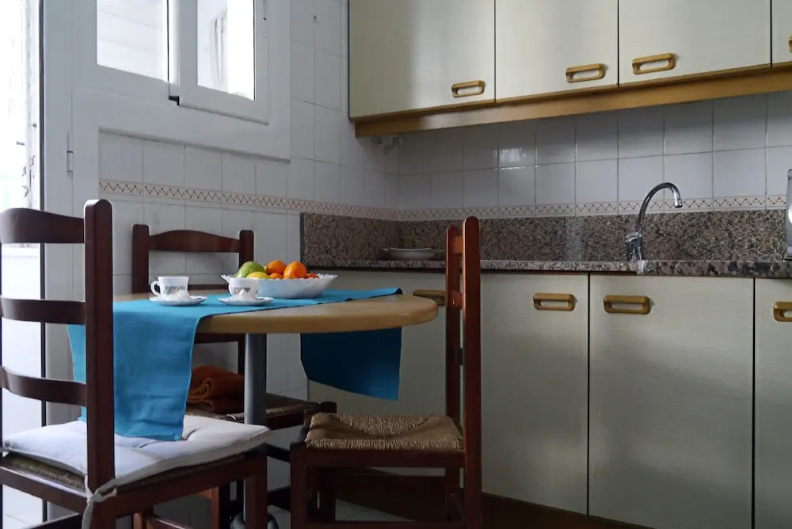 Magi Beach Apartment