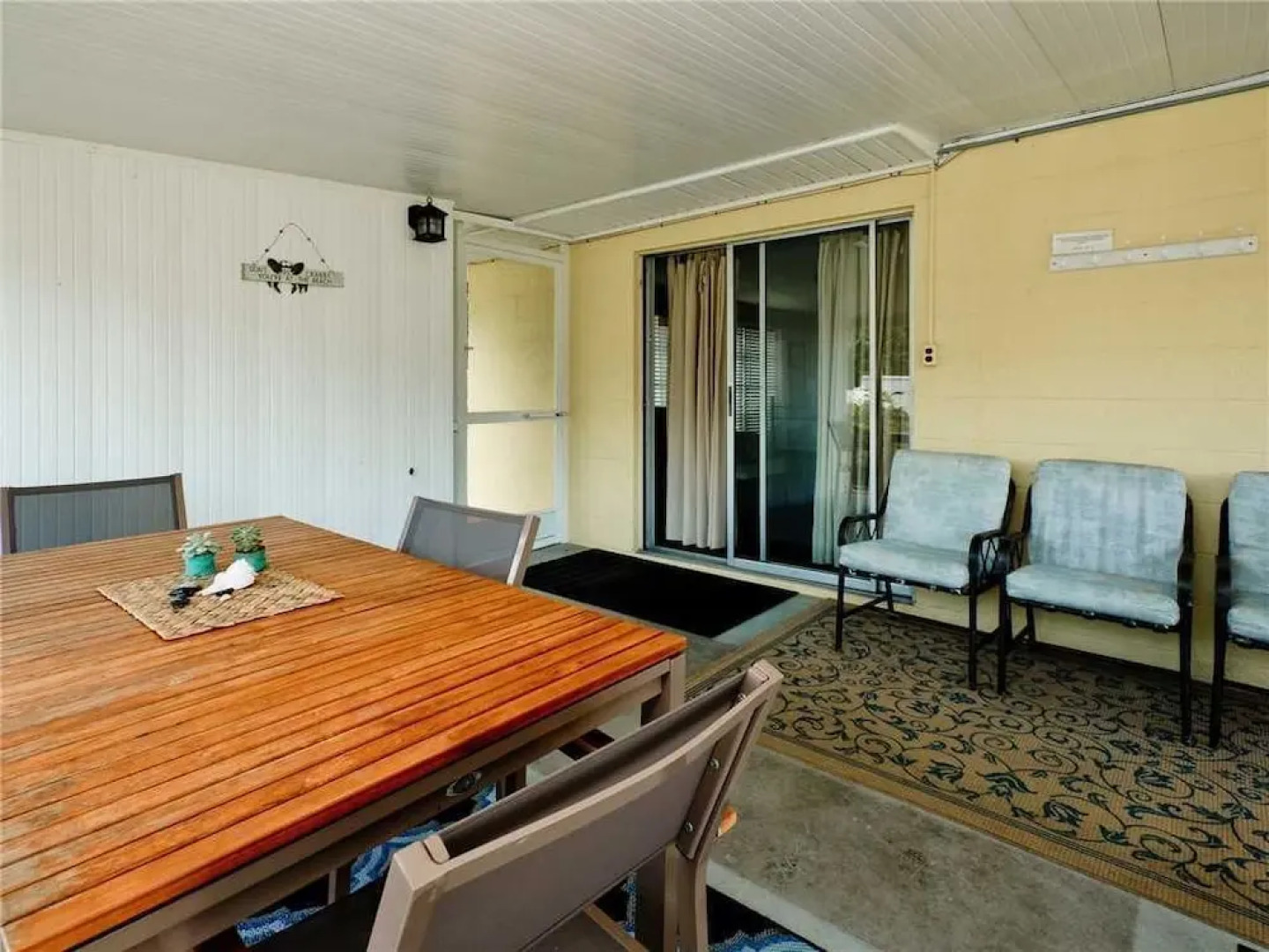 Venice Harbor 606 - Two Bedroom Home