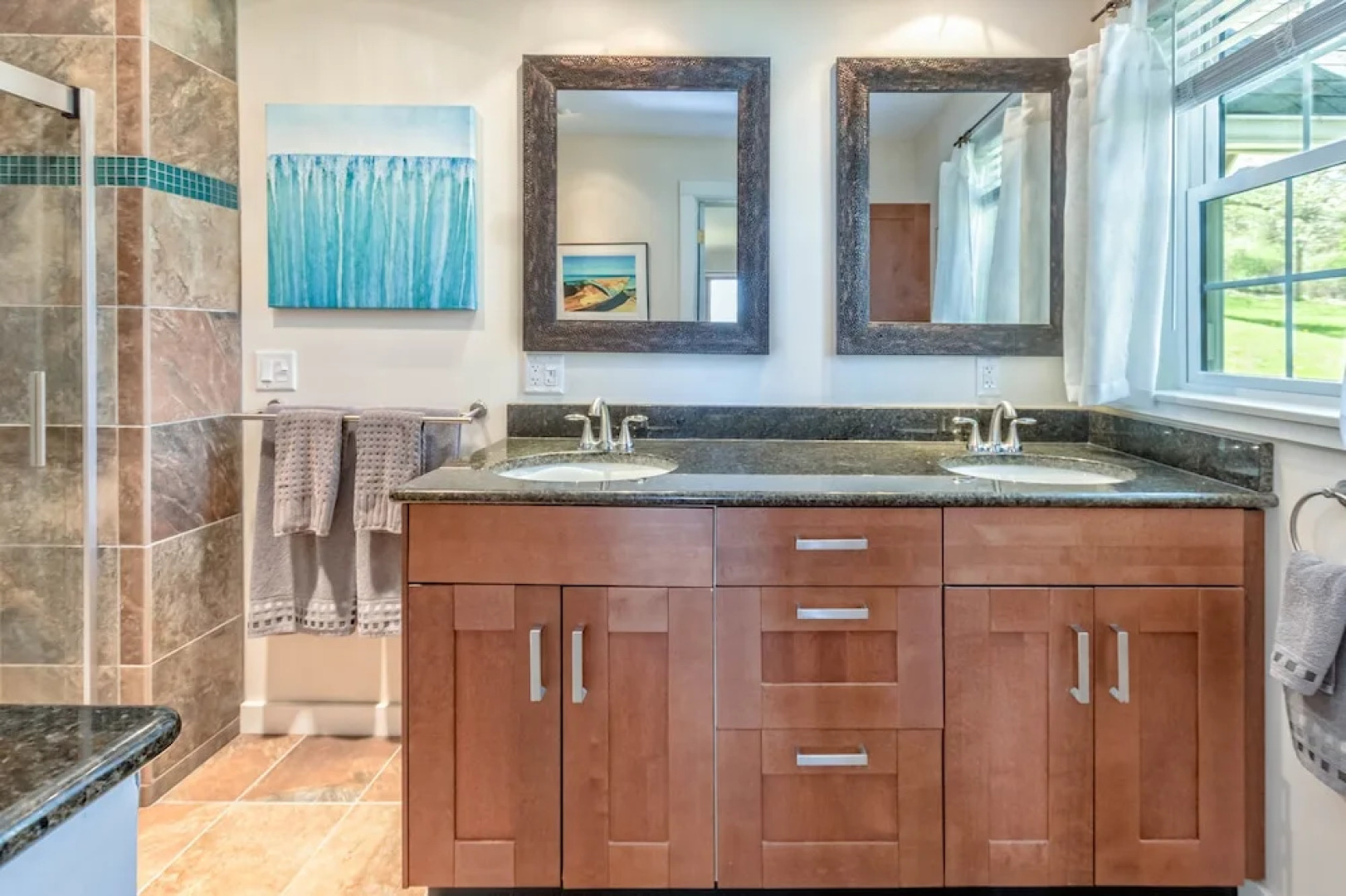 Moonshadow Bed and Breakfast