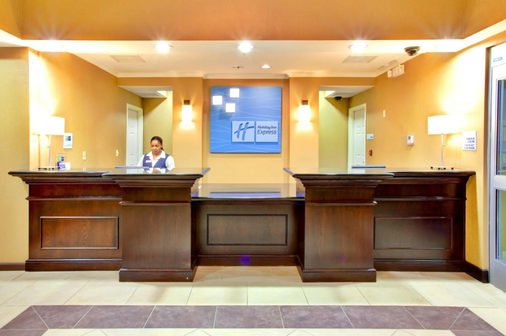 Holiday Inn Express & Suites, Lake Elsinore by IHG