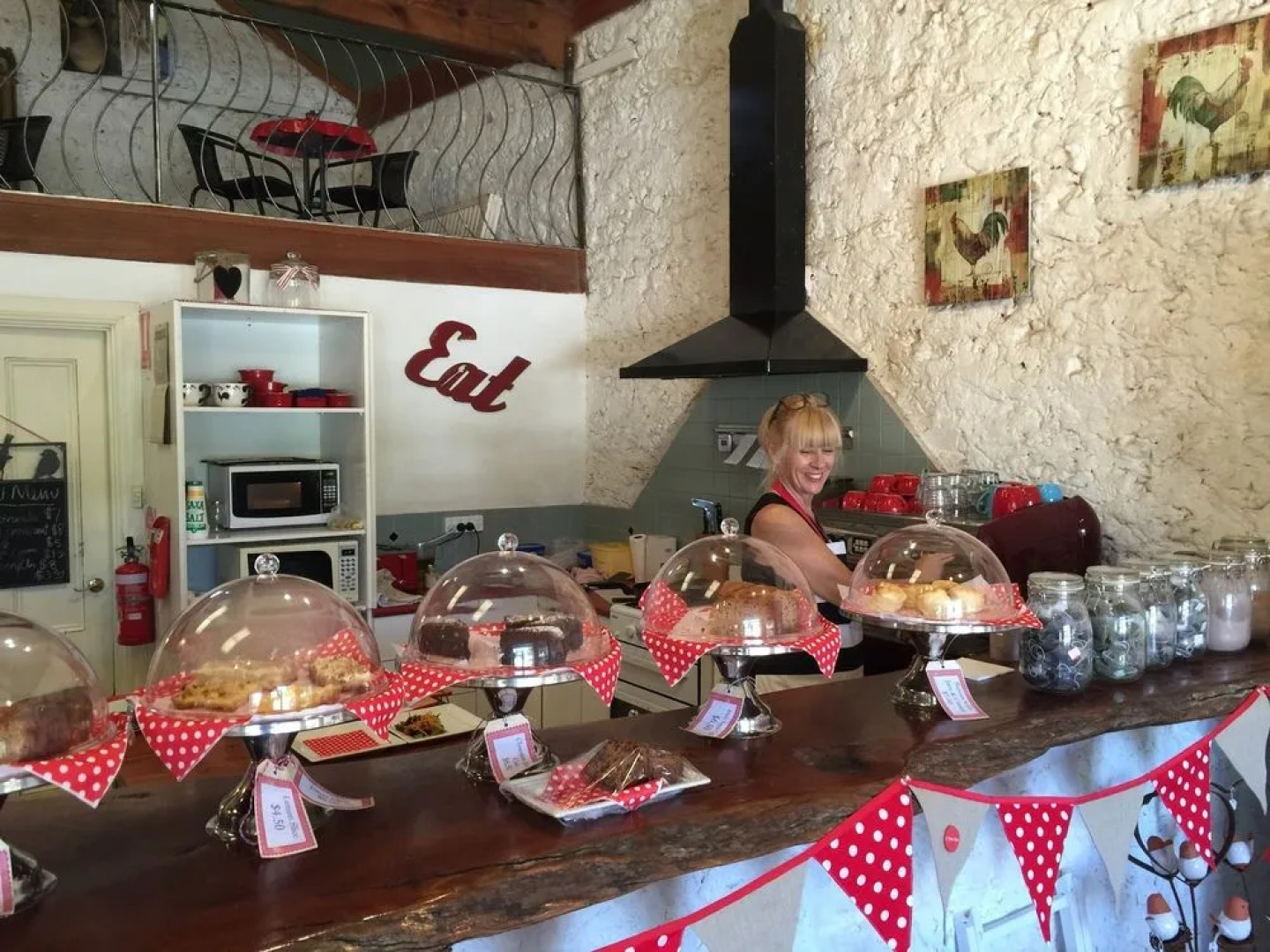 Mellers of Auburn Cafe and Accommodation