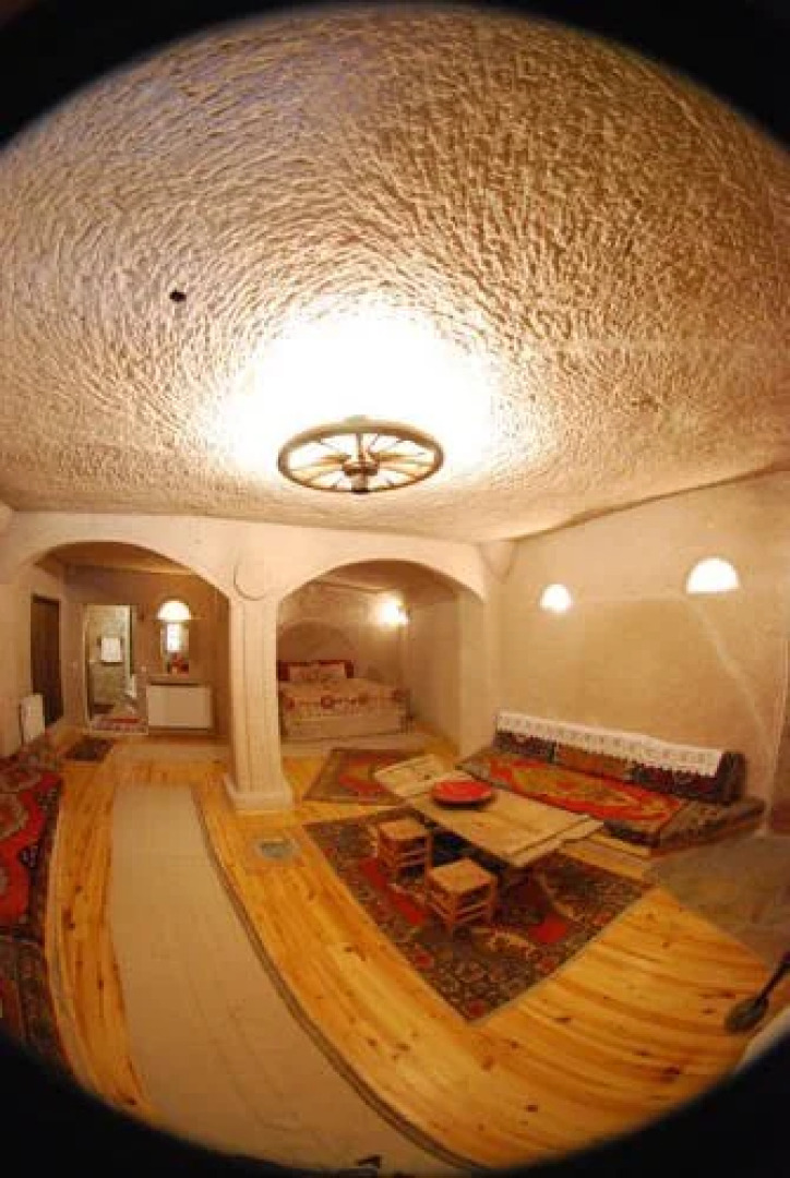 wonderland cave hotel