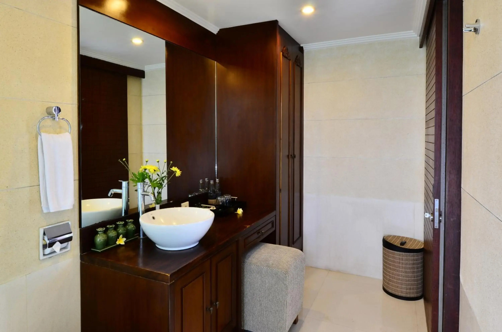 The Khayangan Dreams Villa, Seminyak