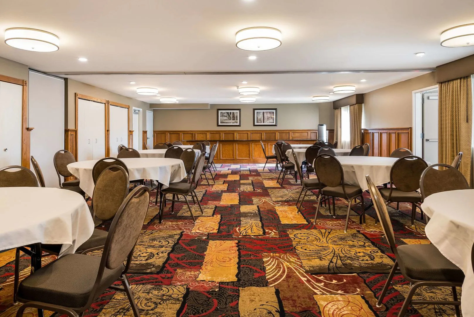 Country Inn & Suites by Radisson, Grandville-Grand Rapids West, MI