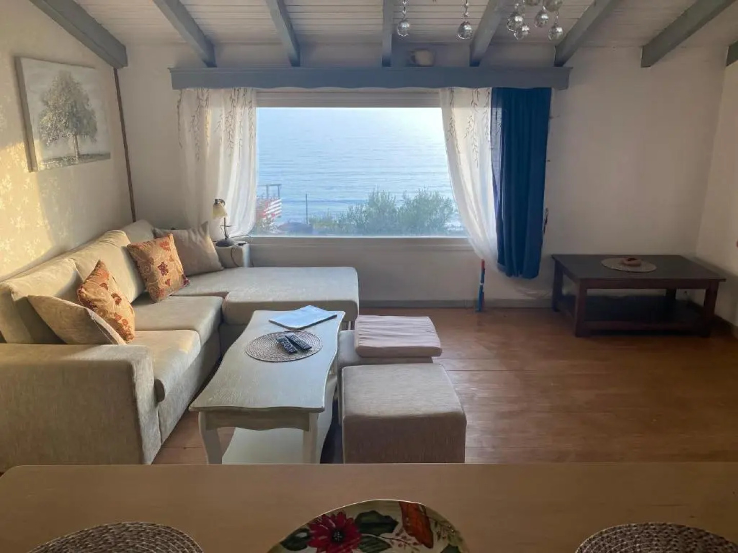 Hamre Apartments (Nicholas)