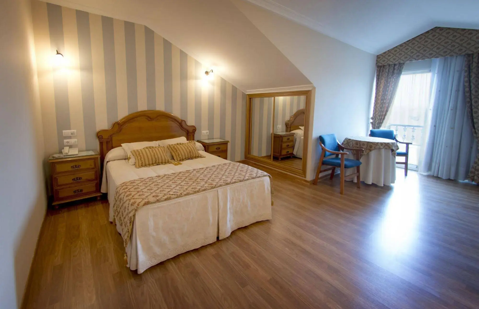Hotel Alpina