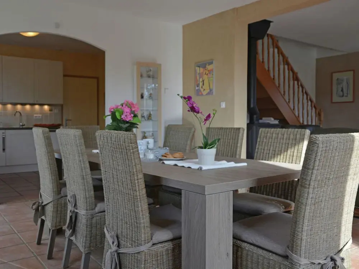 Paradise for All, With Private Pool, Trampoline, Table Tennis, Sports Field