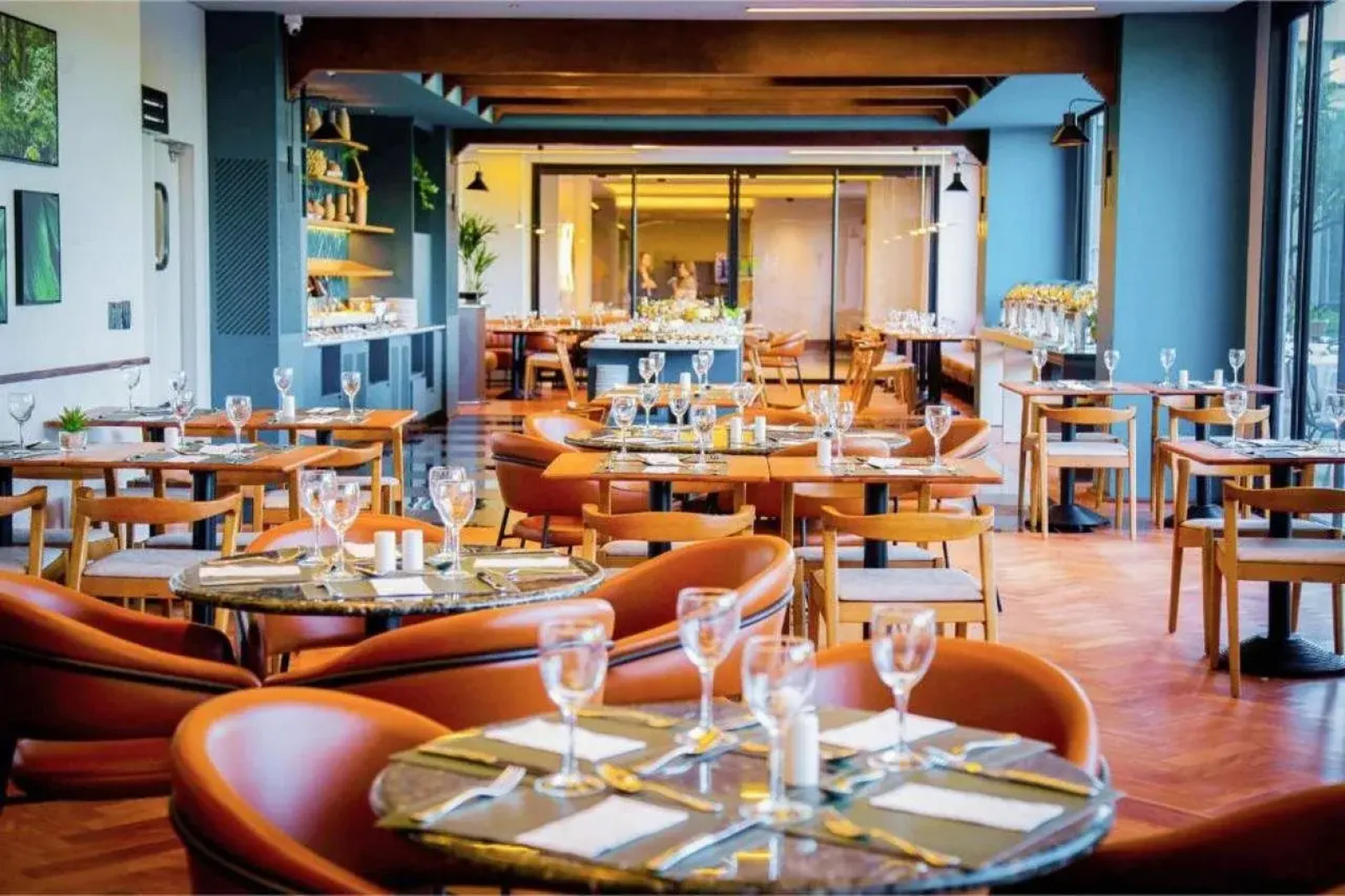 Hotel Deville Business Maringá