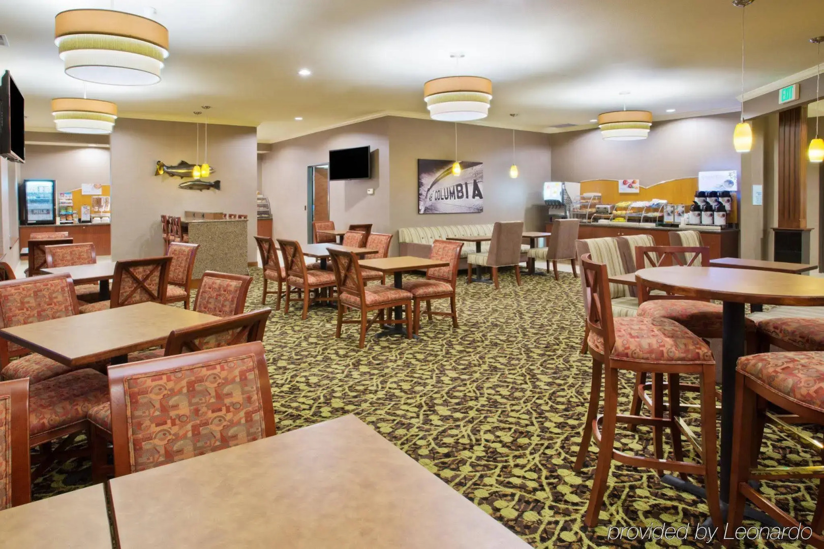 Holiday Inn Express & Suites Astoria by IHG