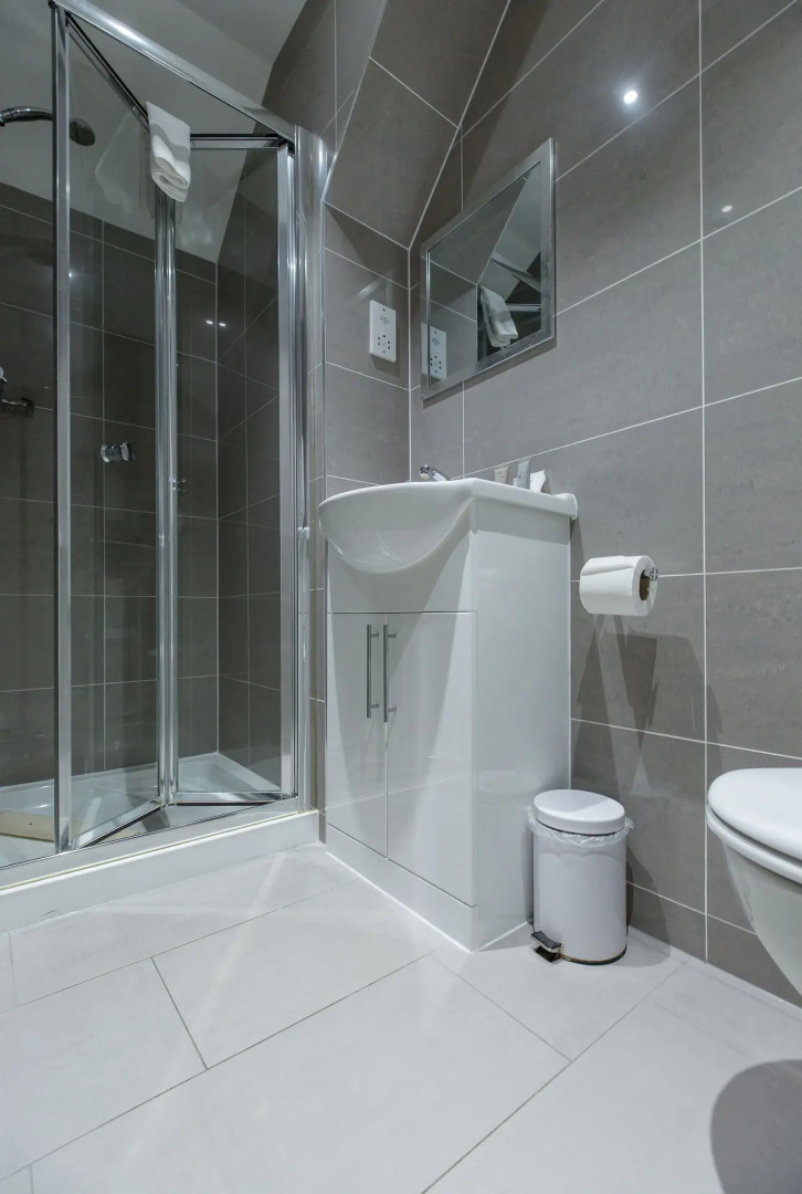Kensington Gardens Hotel