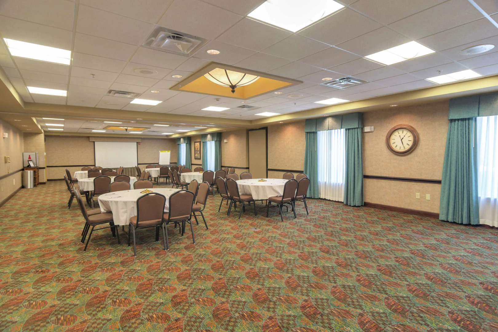 Hampton Inn & Suites Dallas-DFW ARPT W-SH 183 Hurst