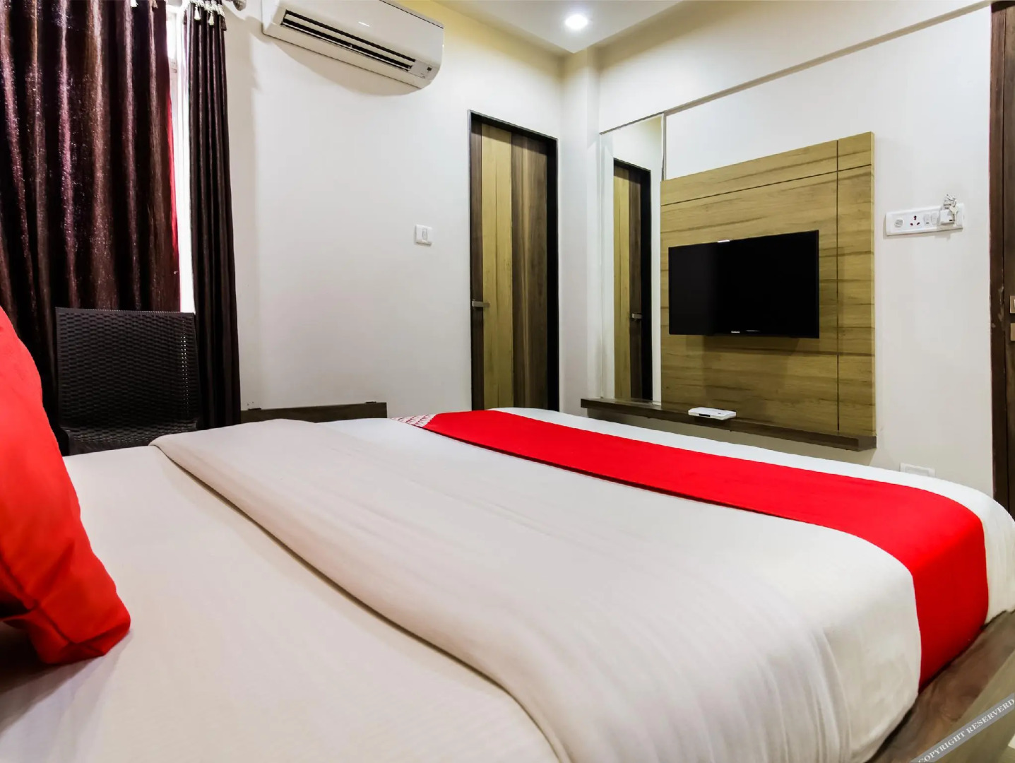 WelcomHeritage Connaught House, Mount Abu