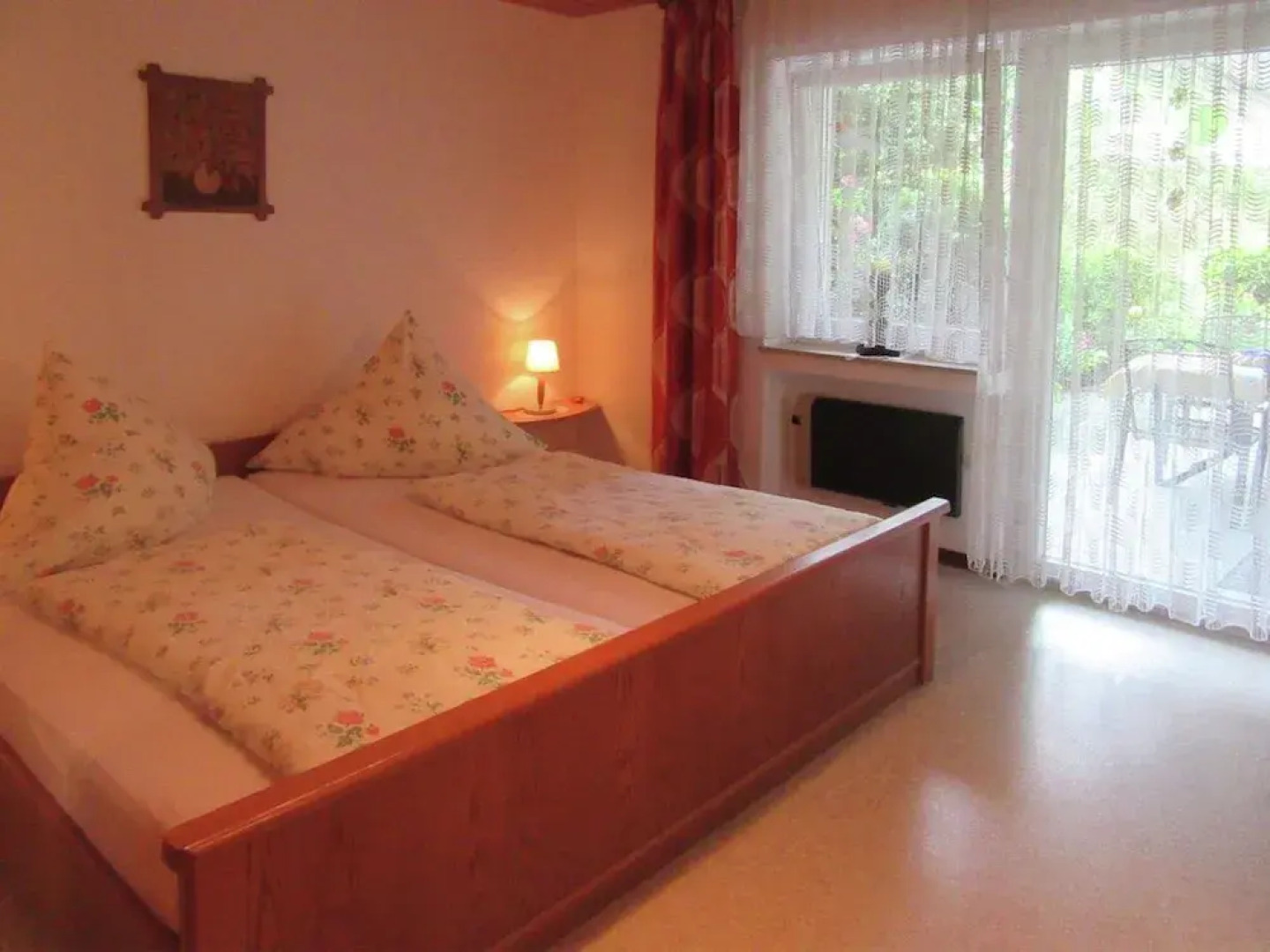 Cozy Apartment near Baden-Baden with Terrace & Garden