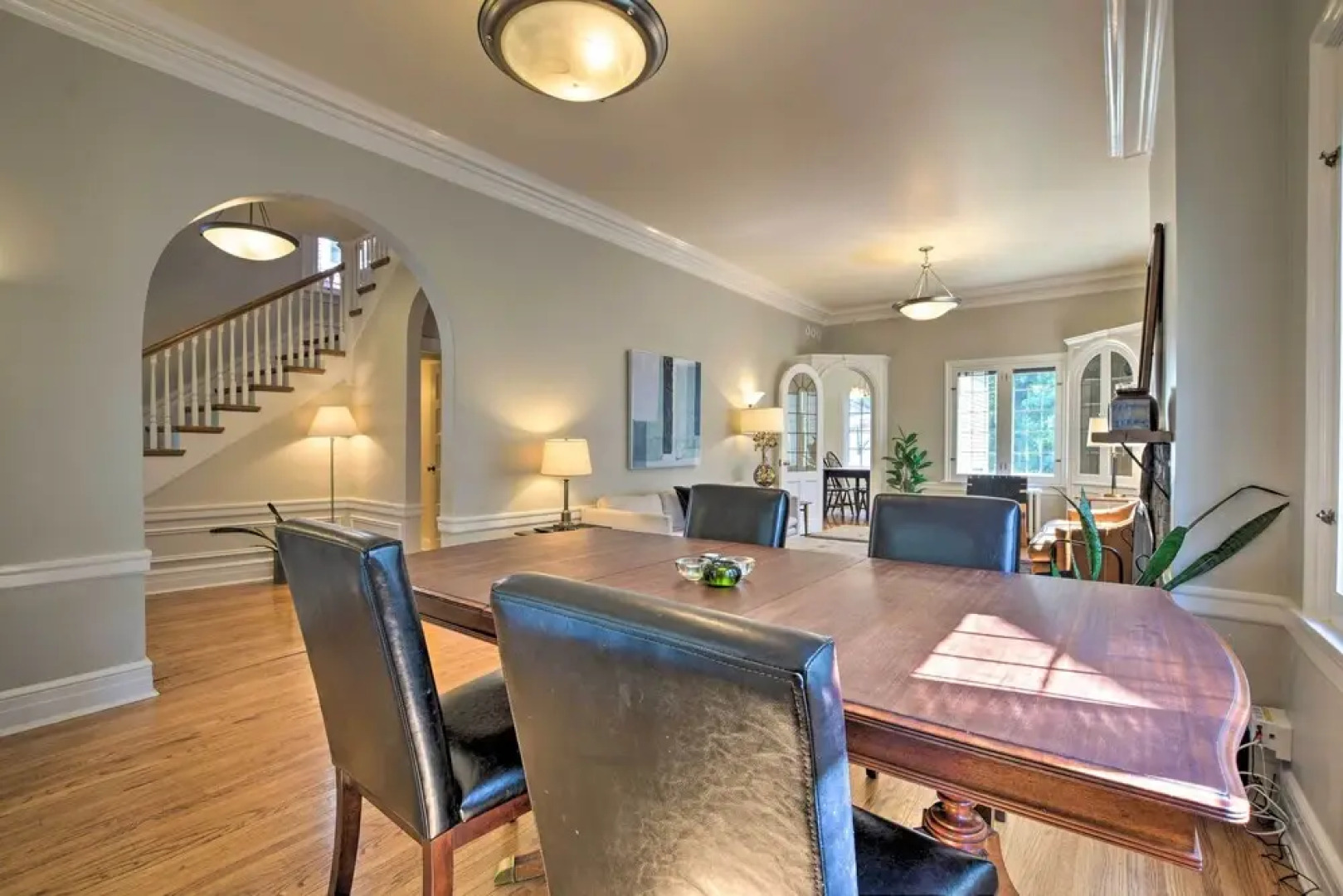 Classic Oak Park Home, 11 Mi to Downtown Chicago!