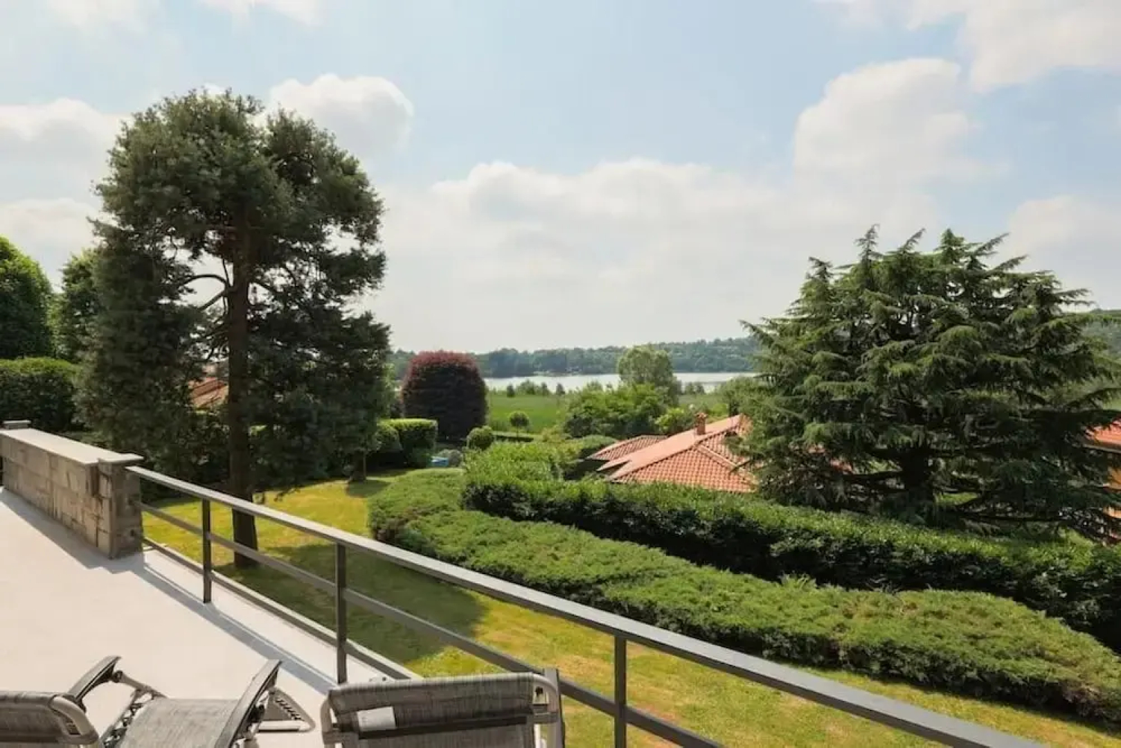 Montorfano Garden & Lake View