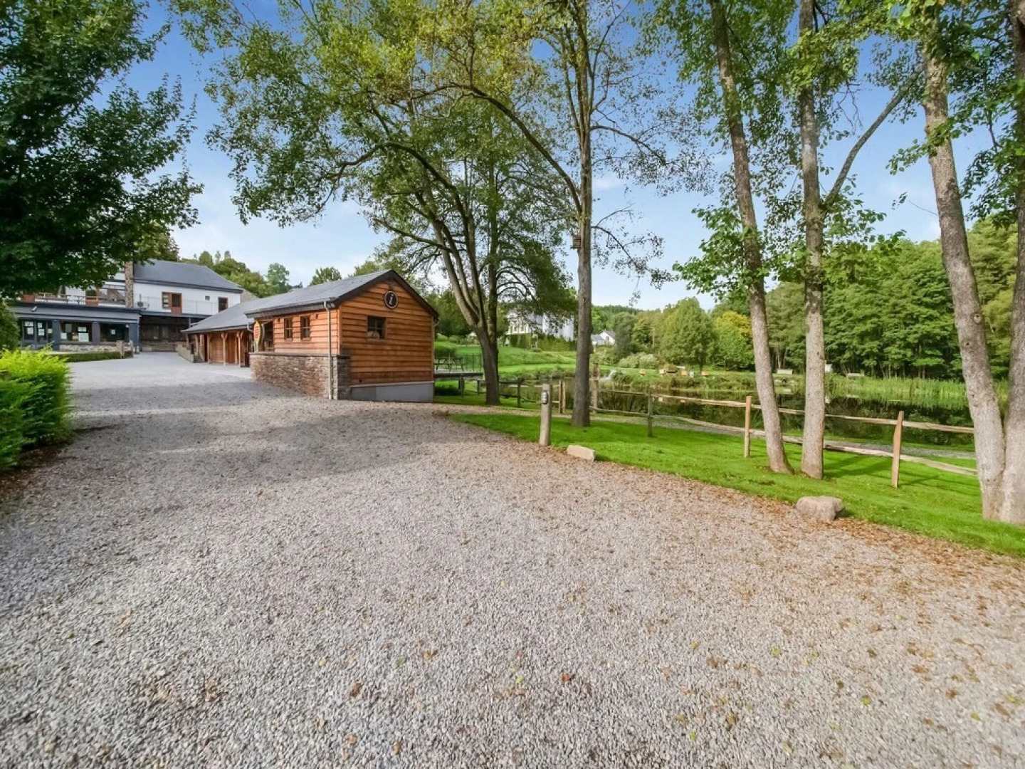 Ardennes View Apartment