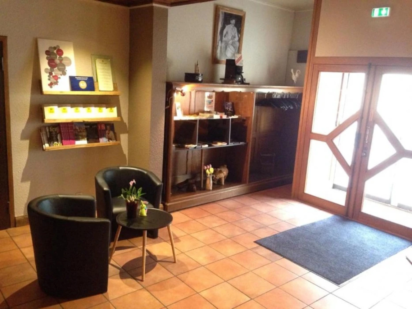 LHostellerie Des Comtes