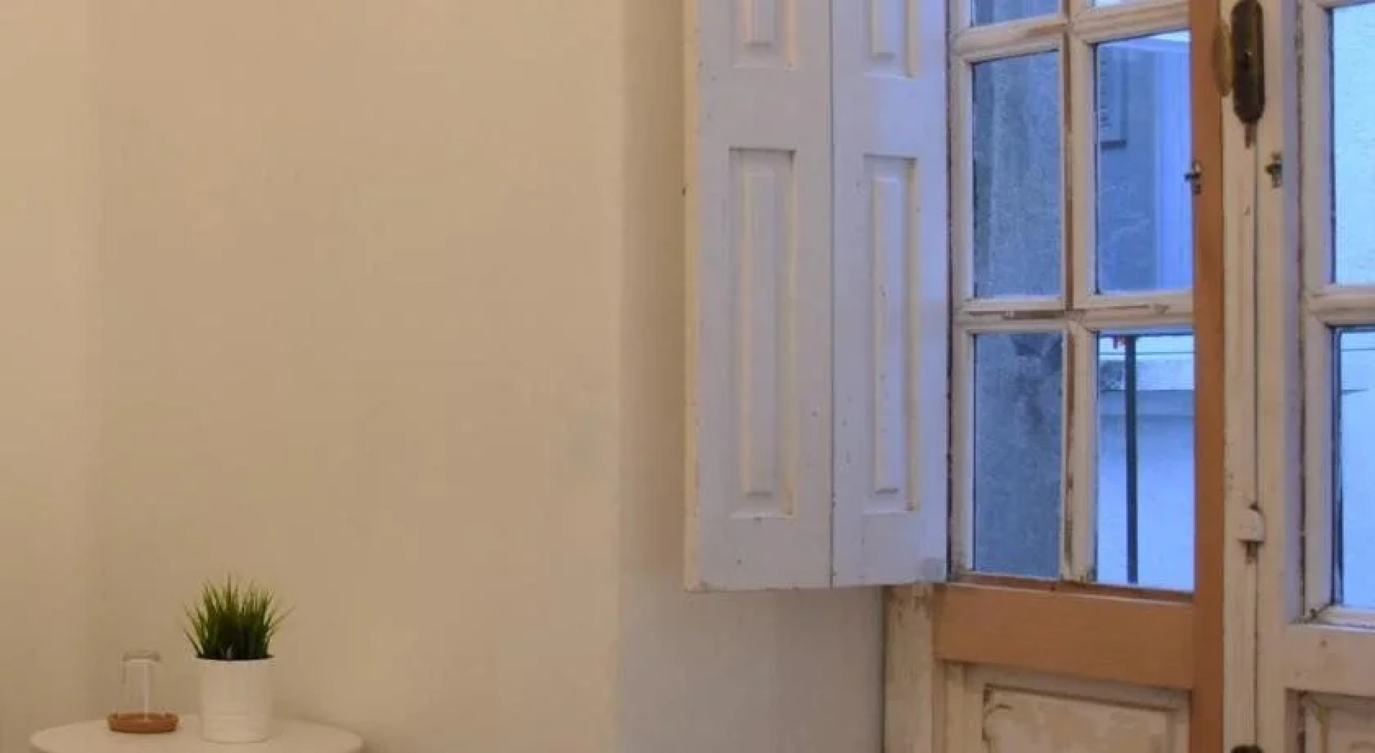 APT Slow City Hostel