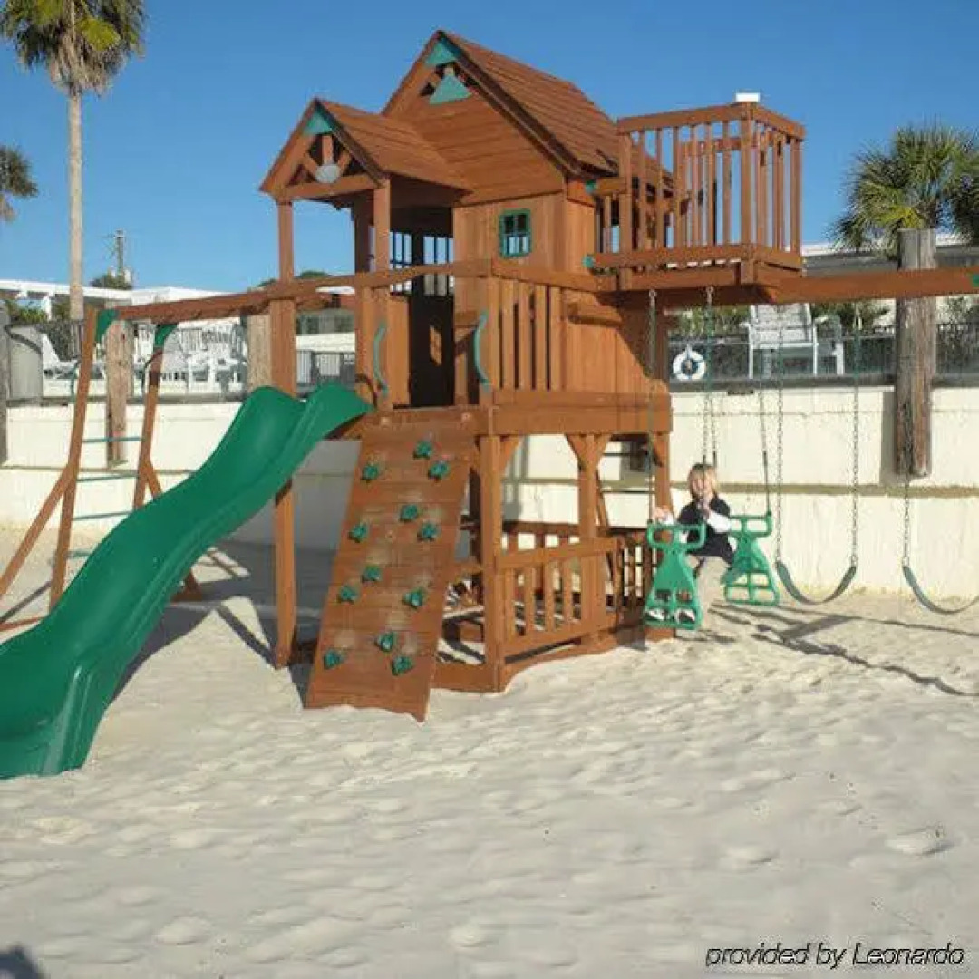 Buccaneer Beach Motel