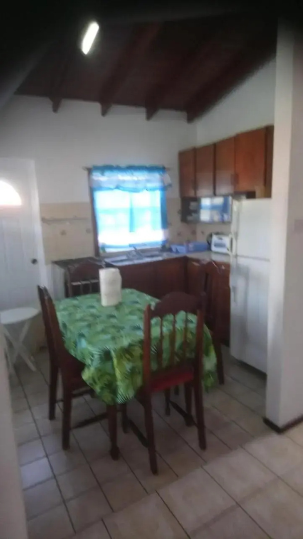 Tropical Breeze Guest House