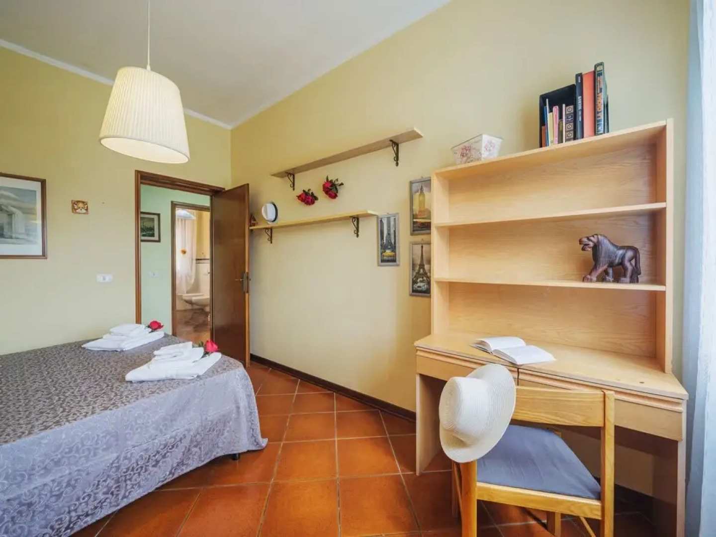 Bataba Villa A Roggio