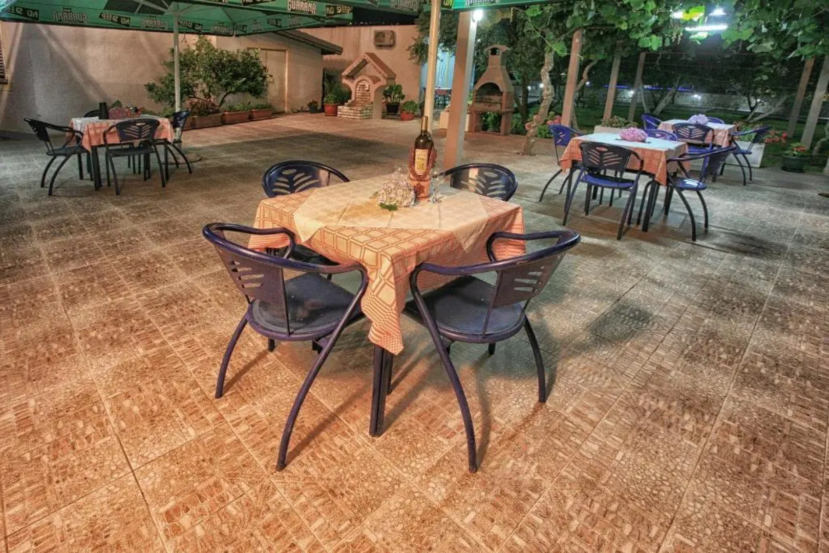 Apartments Maxi Katić