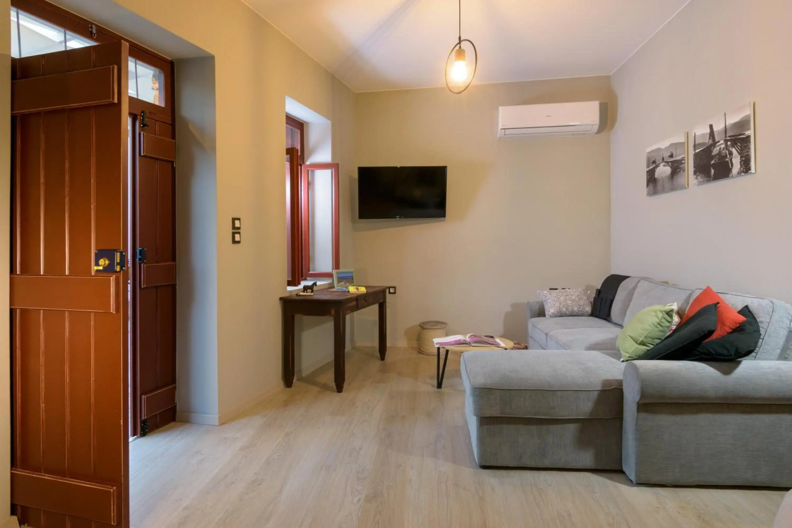 Pavlakis Lemon-Tree House