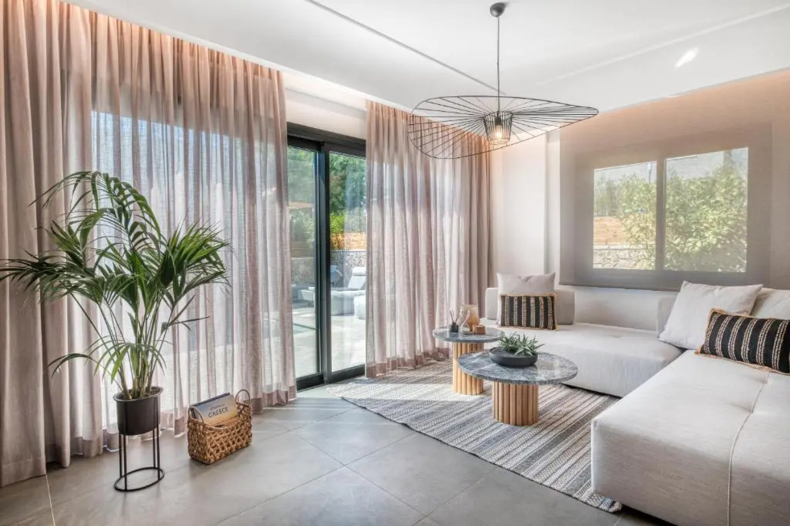 Sezian Boutique Homes & Villas