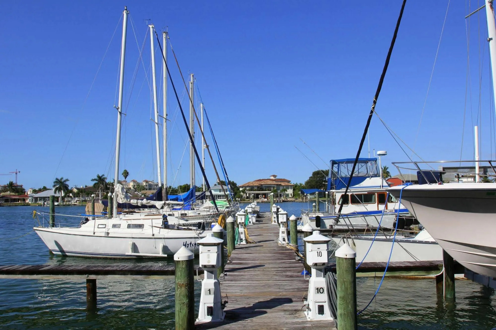Chart House Suites on Clearwater Bay