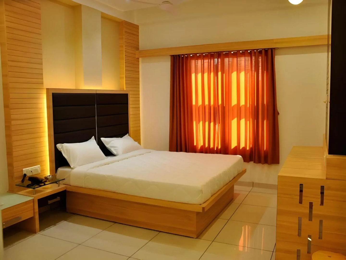 Hotel Anand