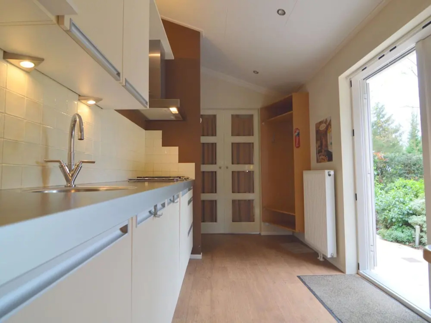 Tranquil Holiday Home in Wissel With Terrace, Garden