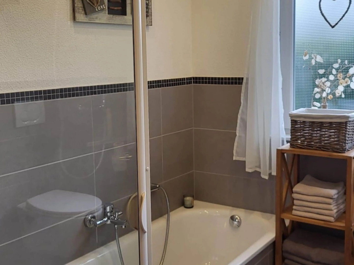 Cozy Holiday Home in Willersdorf With Pond