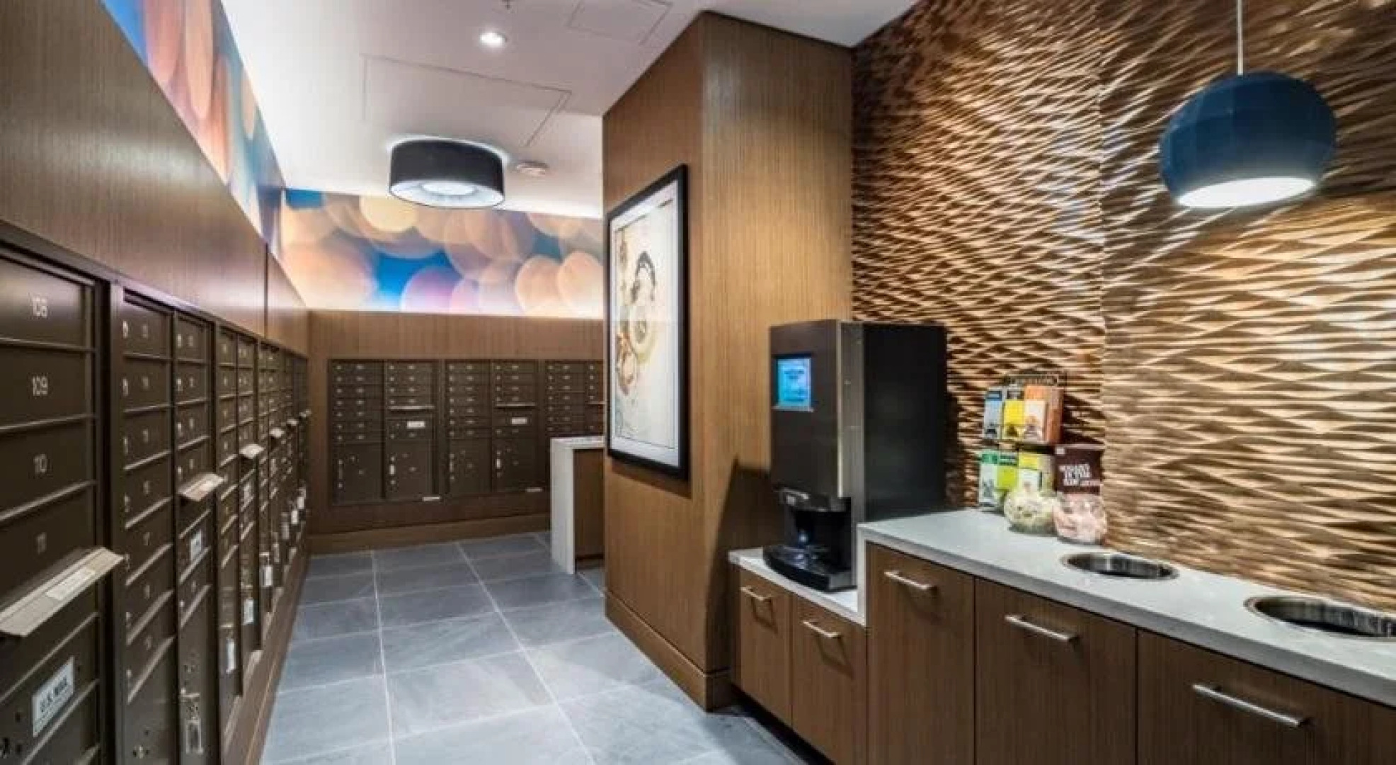 Global Luxury Suites at Woodmont Triangle South