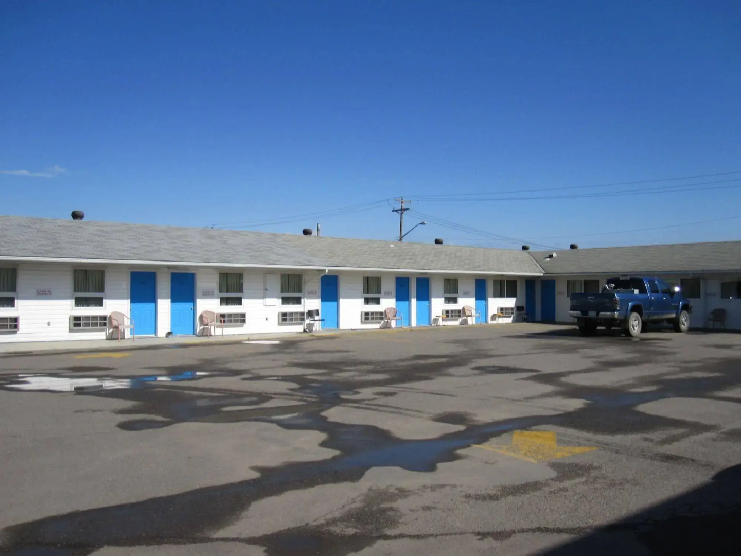 Aries Motel