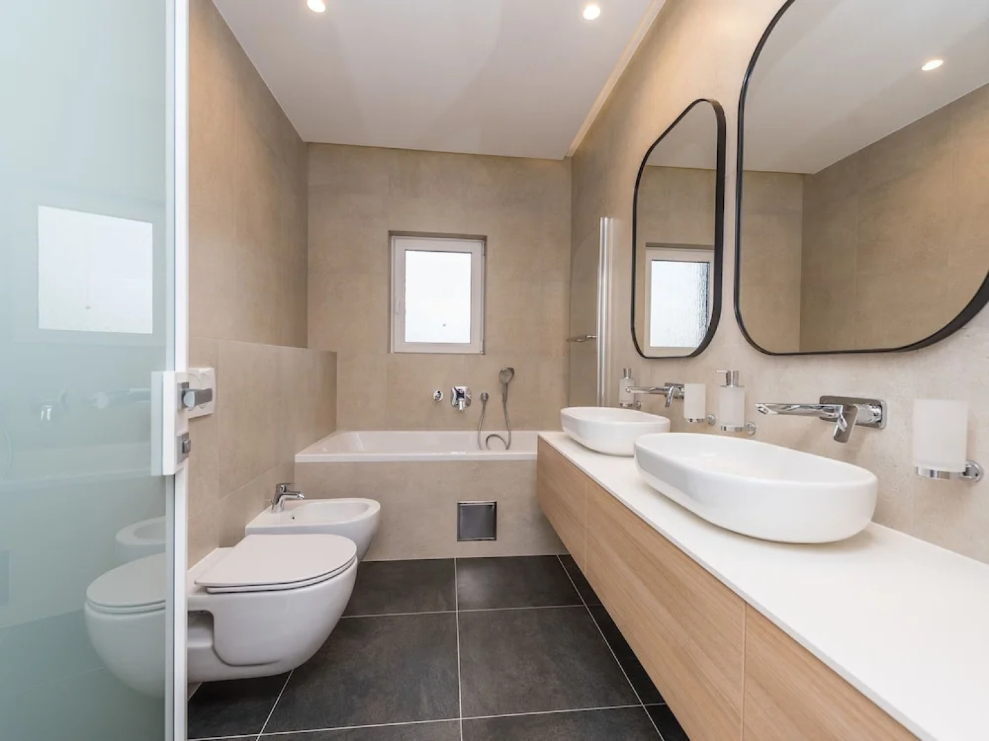 Fancy Villa in Gorica With Wellness Centre & Artistic Interiors