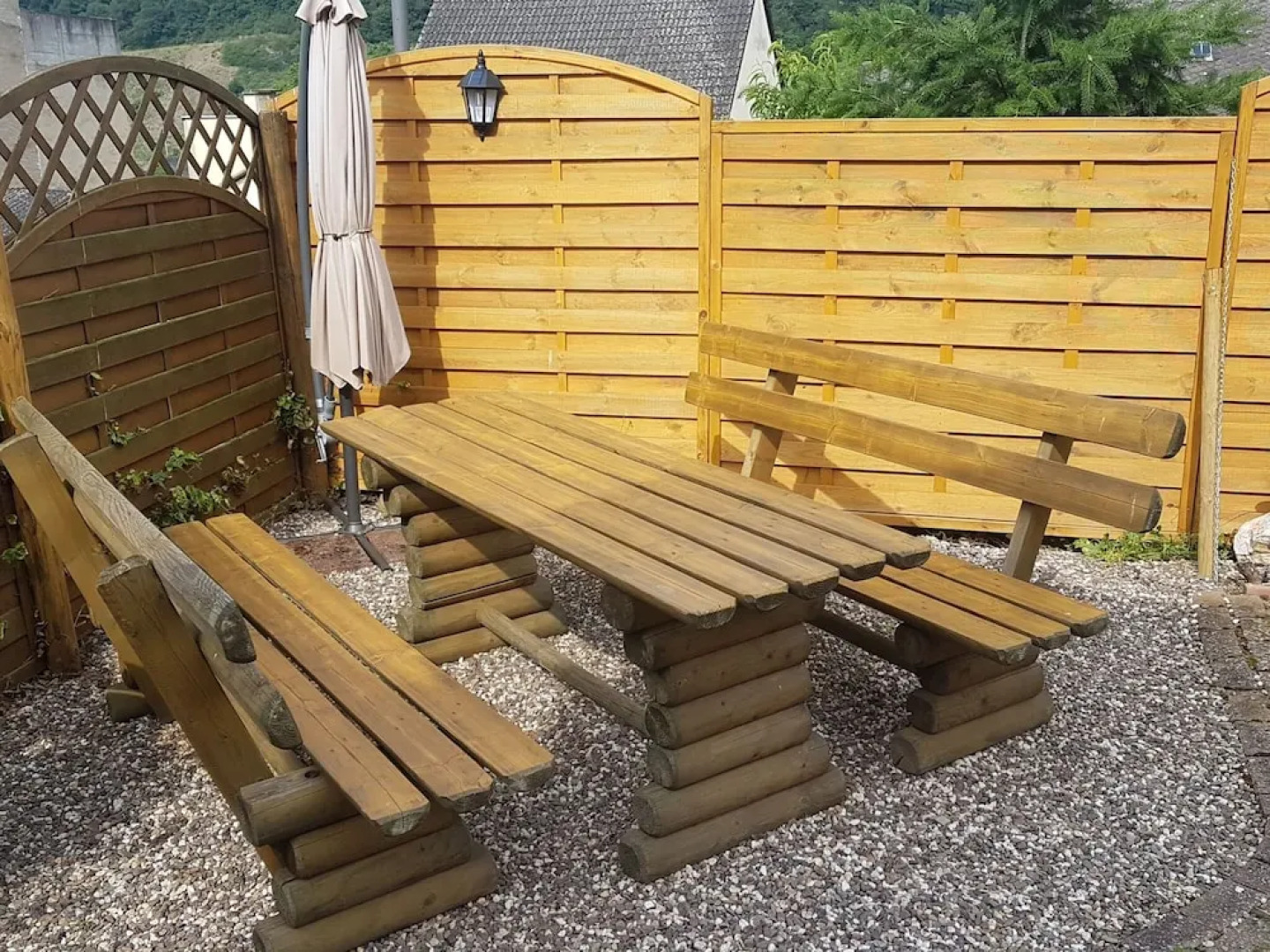 Modern Holiday Apartment With Large Garden Near the River Moselle