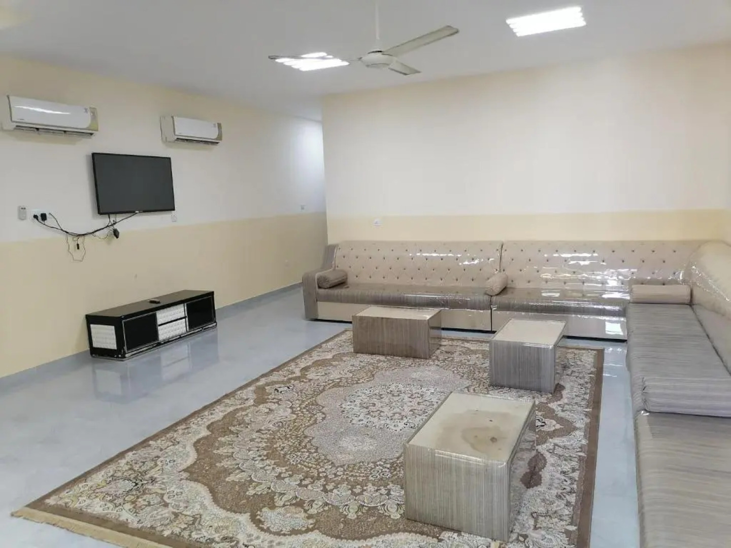 شاليهات الشاطيء beach chalets