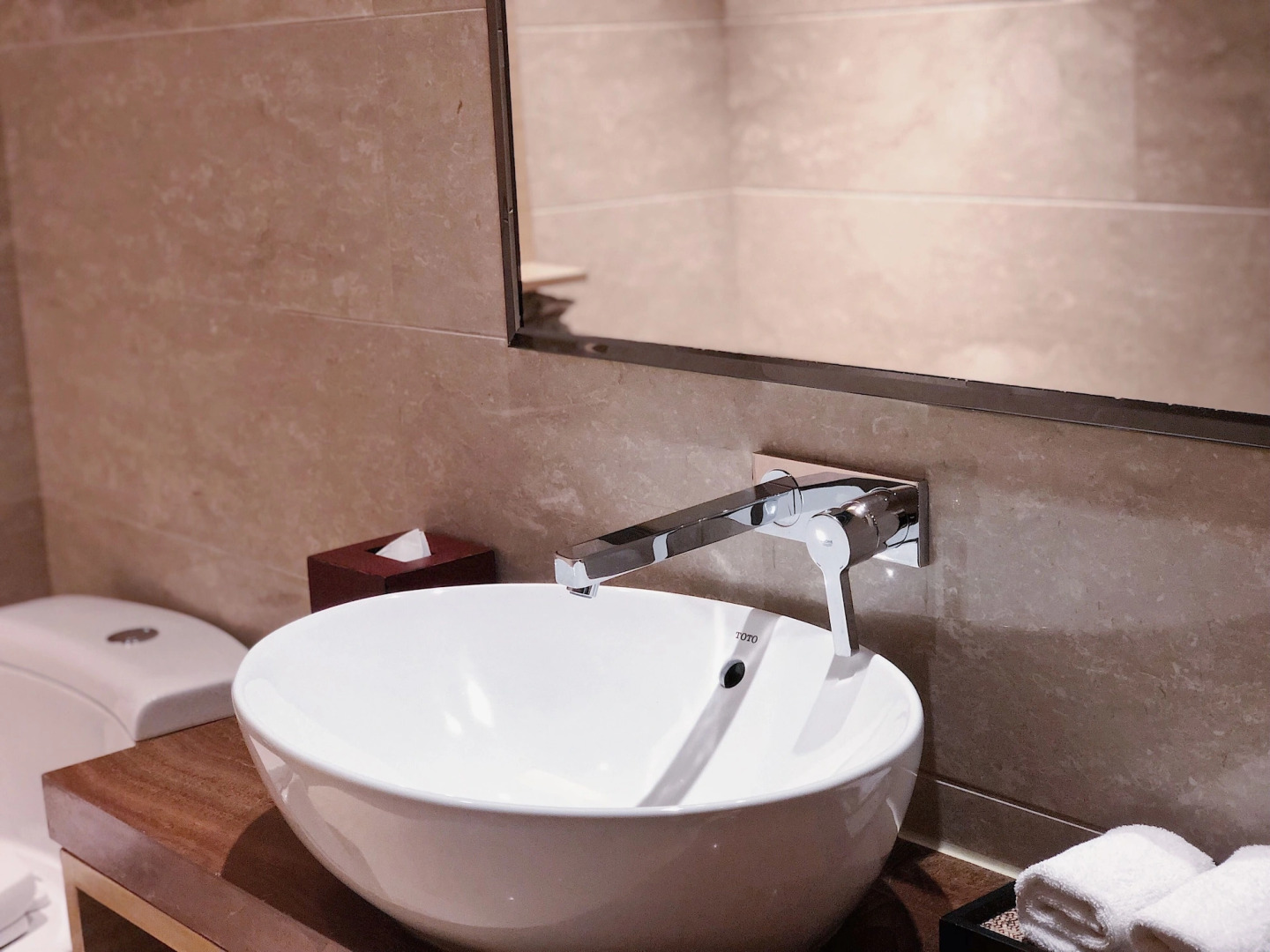 Cheery Dragon Canal Hotel Hangzhou