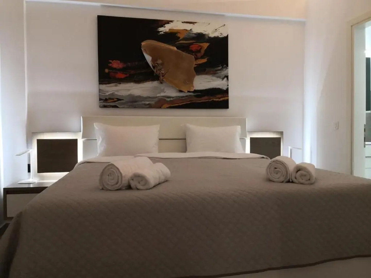 Sunset Sea View Villa 10