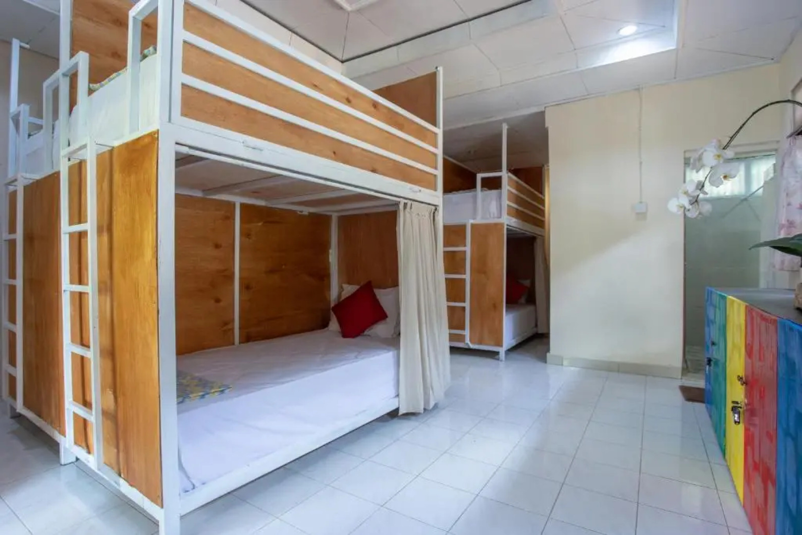 Nushe Hostel & Room By Zuzu